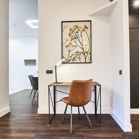 Castellana Ii, By Presidence Rentals Madrid Buitenkant foto