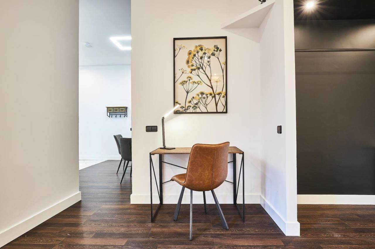 Castellana Ii, By Presidence Rentals Madrid Buitenkant foto